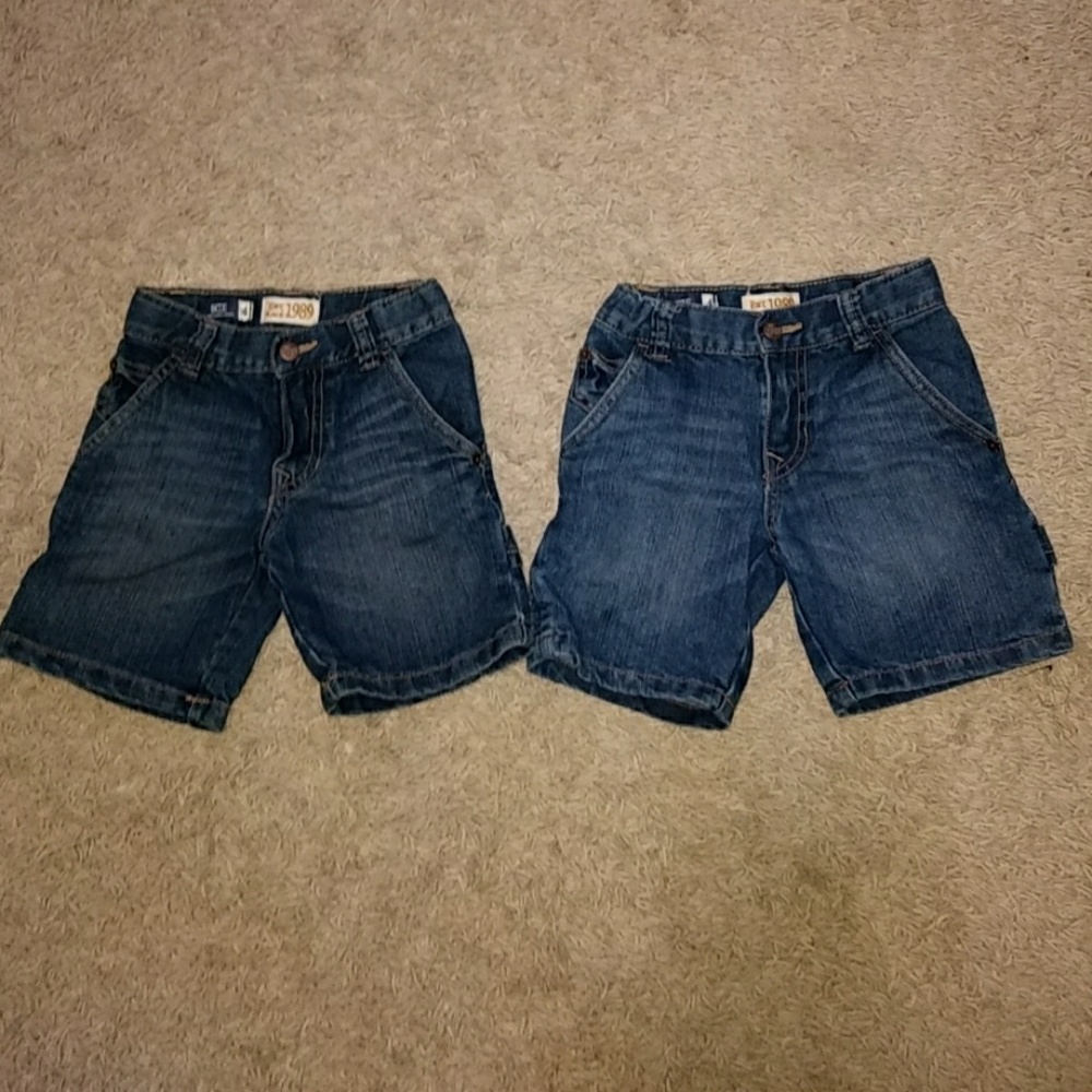 2 pc. Size 4 Children's Place Jean Cargo shorts